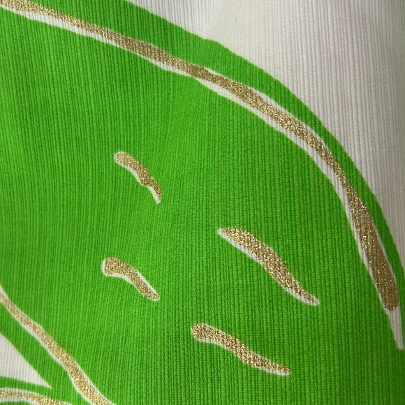 Lilly Pulitzer, mini skirt, size 6, bright green and white with gold detail. - Picture 2 of 4